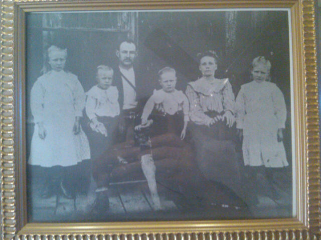 The Hayes Family My Grandmother on far Right