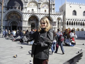 piazza san marco with pigeons