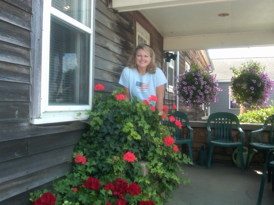 /home/wpcom/public_html/wp-content/blogs.dir/3e6/17878083/files/2011/08/renee-ackerman-winery-in-amana-colonies.jpg Renee @ Ackerman Winery in Amana Colonies, Iowa