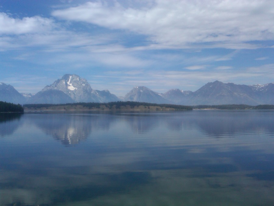 /home/wpcom/public_html/wp-content/blogs.dir/3e6/17878083/files/2011/08/tetons-reflected-in-lake.jpg Tetons reflection