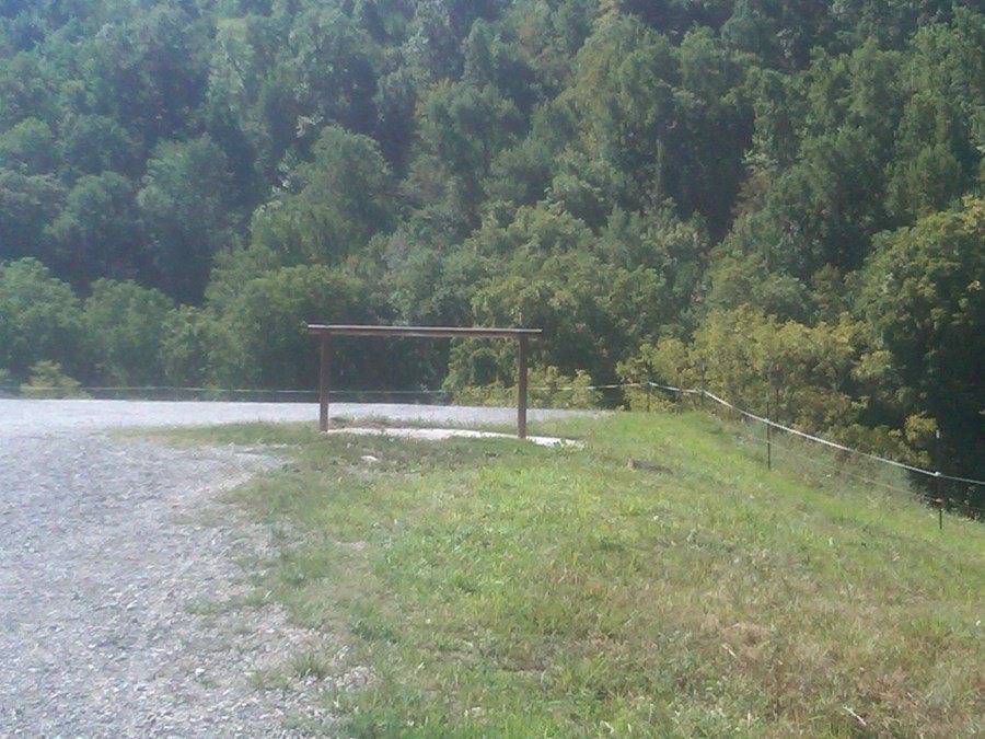 /home/wpcom/public_html/wp-content/blogs.dir/3e6/17878083/files/2011/08/the-hitching-post.jpg And if you ride your horse over, or horse-drawn buggy, the hitching post is waiting!