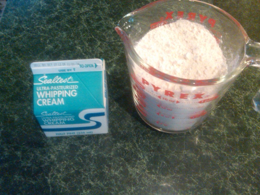 /home/wpcom/public_html/wp-content/blogs.dir/3e6/17878083/files/2011/09/2-ingredients-for-biscuits.jpg 2 ingredients for biscuits