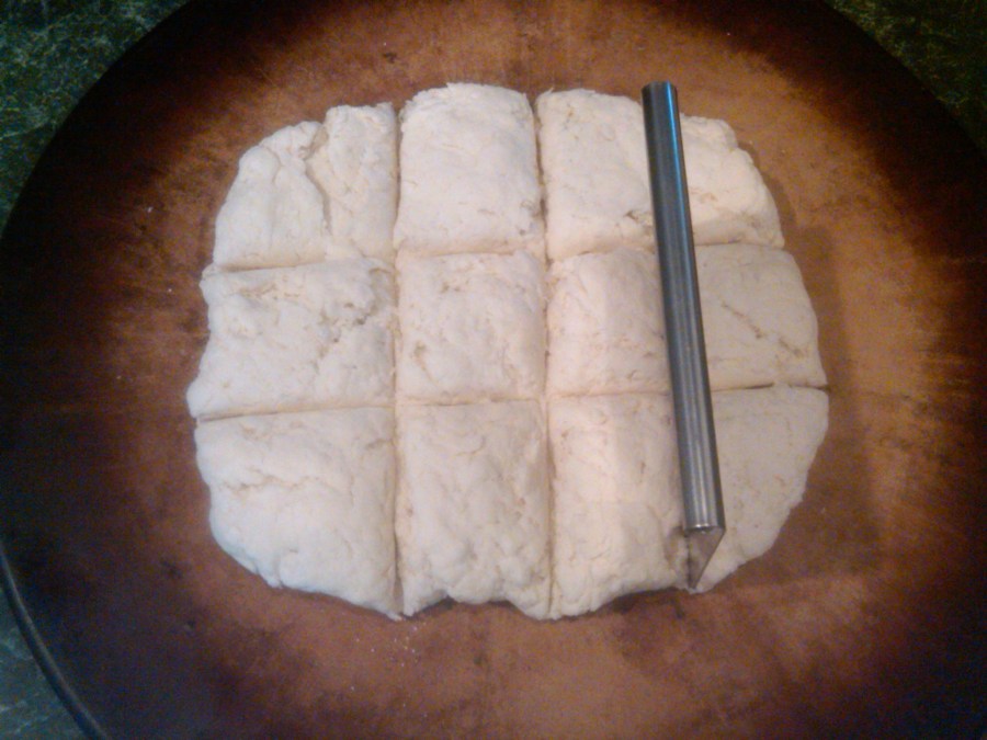 /home/wpcom/public_html/wp-content/blogs.dir/3e6/17878083/files/2011/09/cutting-dough-in-squares.jpg Form dough into rectangle and cut into squares