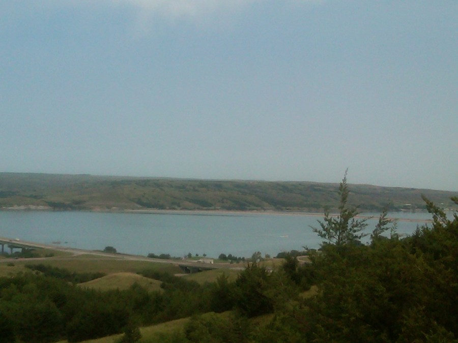 /home/wpcom/public_html/wp-content/blogs.dir/3e6/17878083/files/2012/04/what-a-view-missouri-river-in-south-dakota.jpg View of the Missouri River