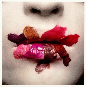 smeared_lipstick curtesy of Pinterest