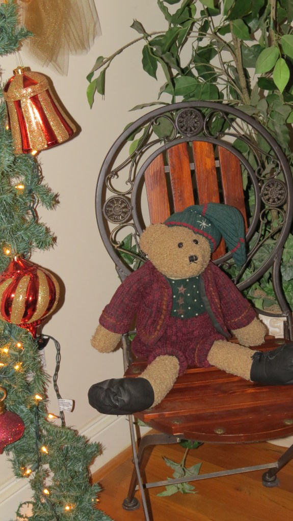 Christmas 2013 teddy bear in chair